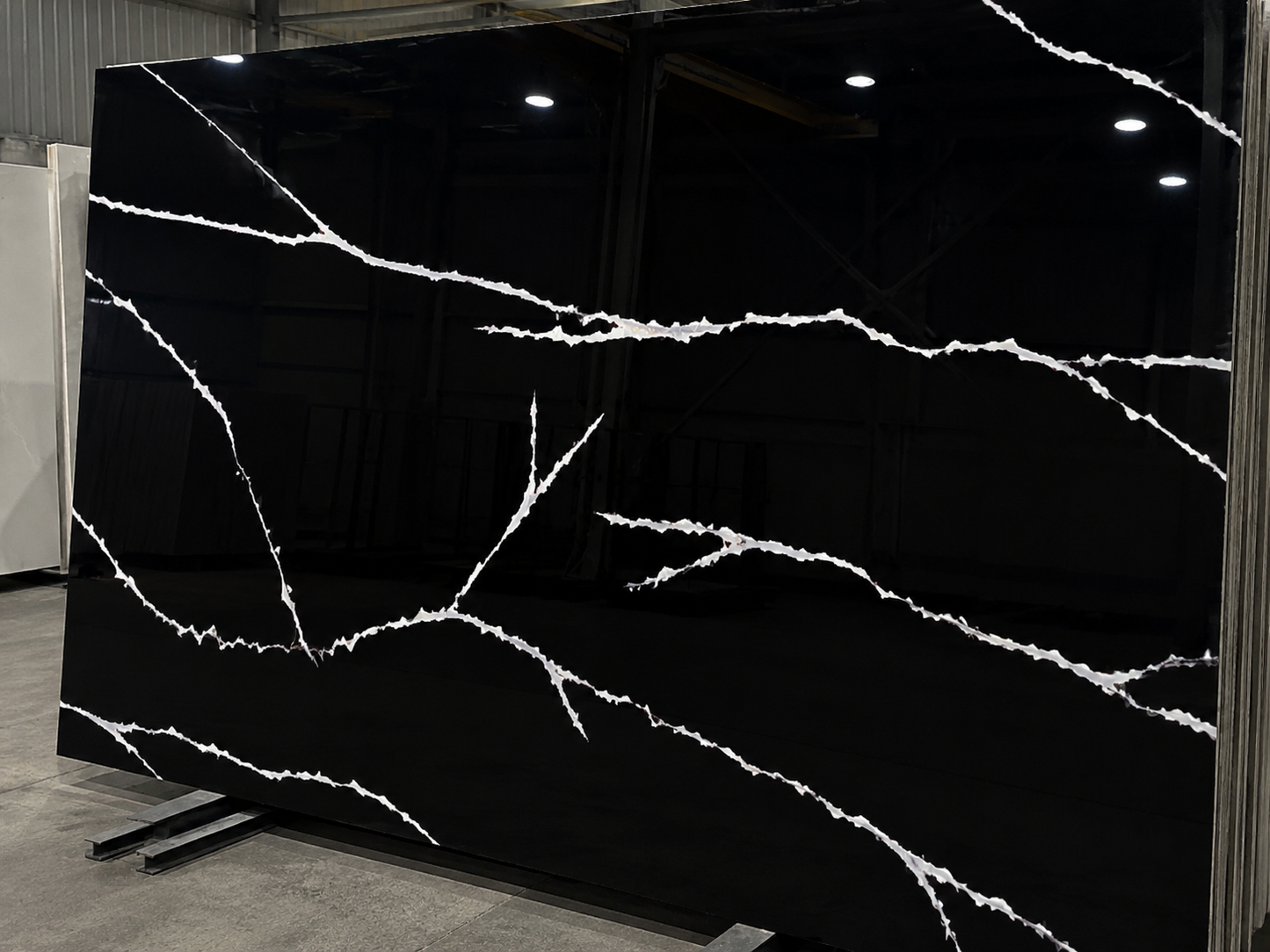 VENO™|Marquine Quartz