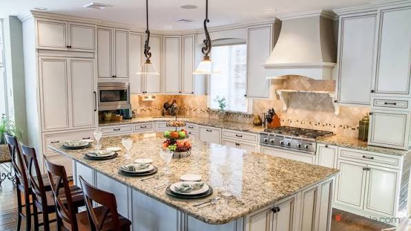 Santa Cecilia Granite